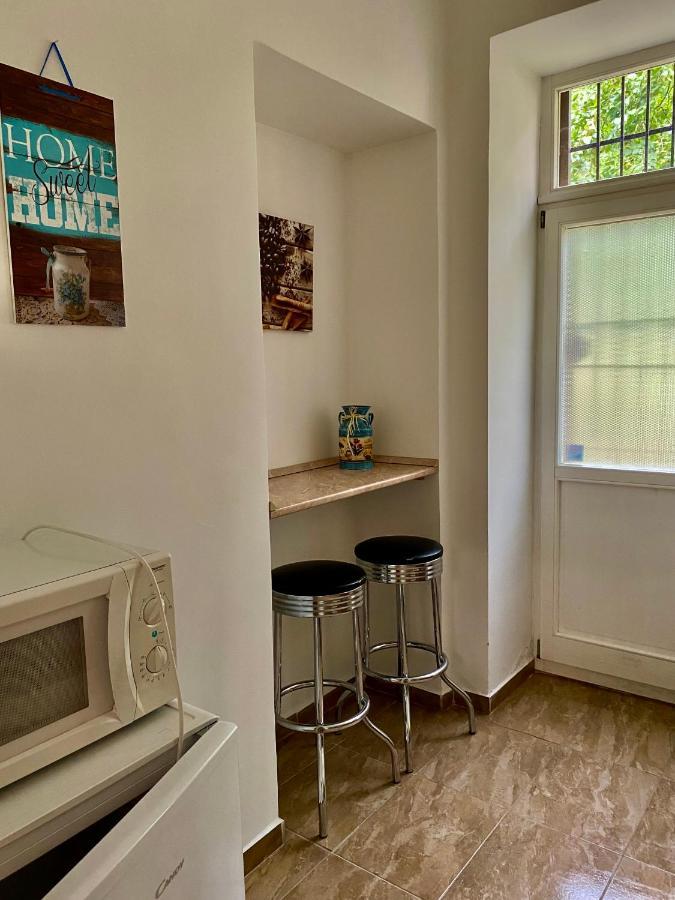 Appartement Grande Familia Apartman à Eger Extérieur photo